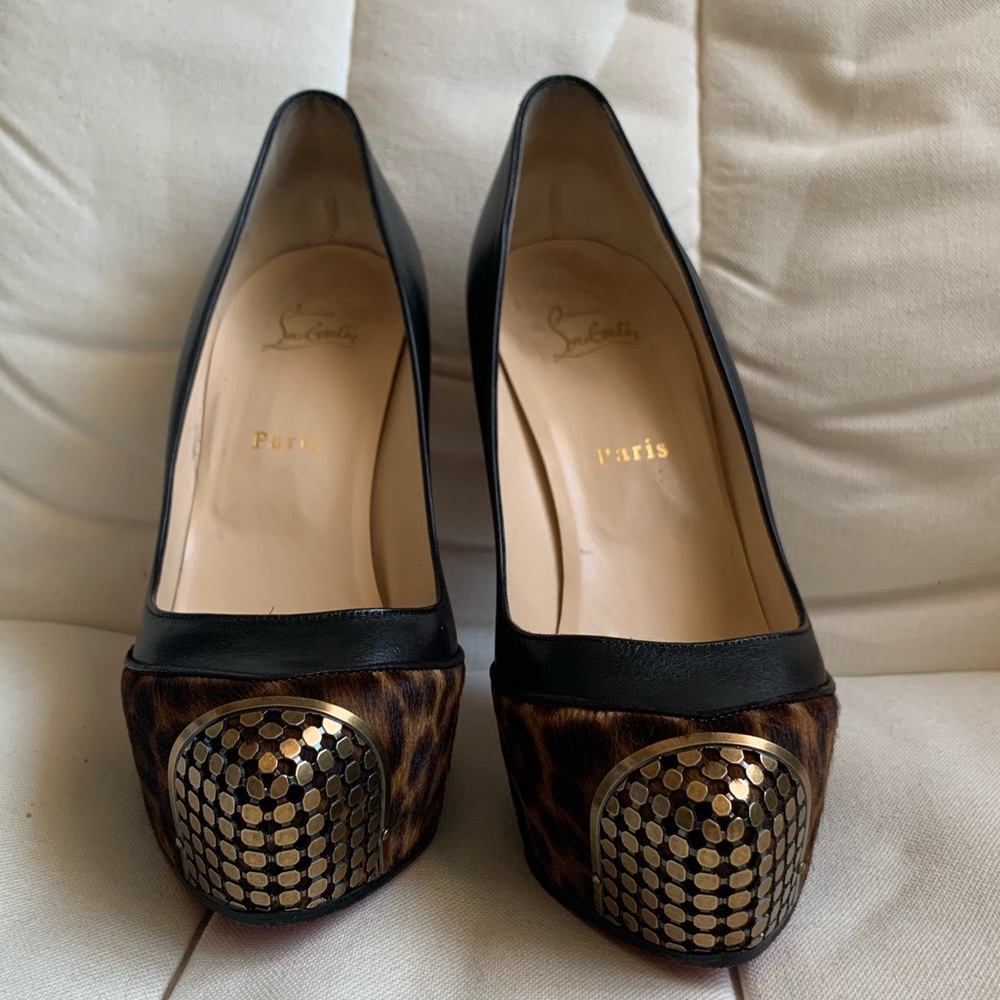 ChristiN Louboutin Pumps